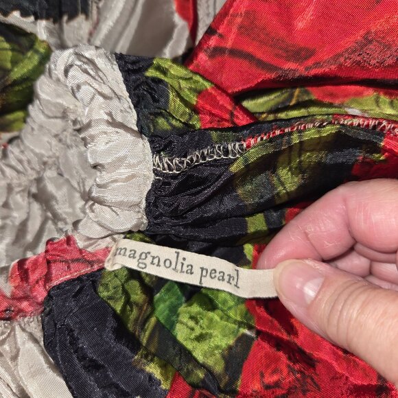 Magnolia Pearl Red Floral Tiered Skirt - Picture 2 of 6